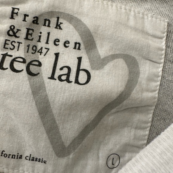 FRANK & EILEEN
White Relaxed Raw Edge Long Sleeve Tee (T2) - Picture 3 of 4